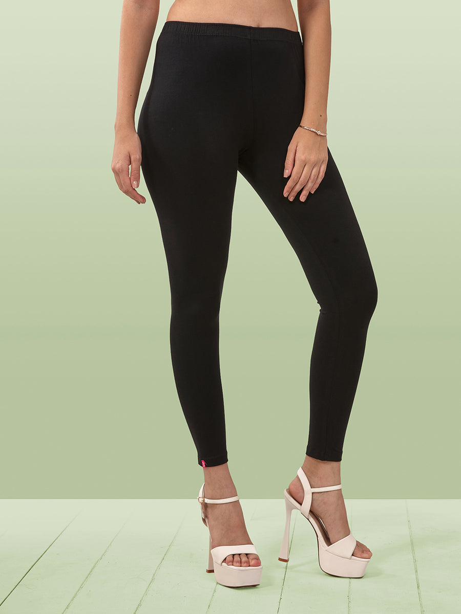 Black Ankle Premium  Leggings